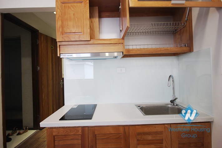 Nice one bedroom apartment for rent on Ba Dinh district, Hanoi